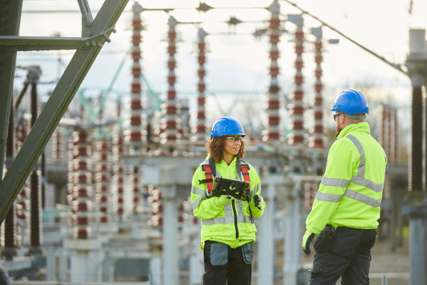 Best Emergency Electrical Repair  in Sunnyside, WA