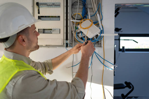 Best Electrician for Home Renovation  in Sunnyside, WA